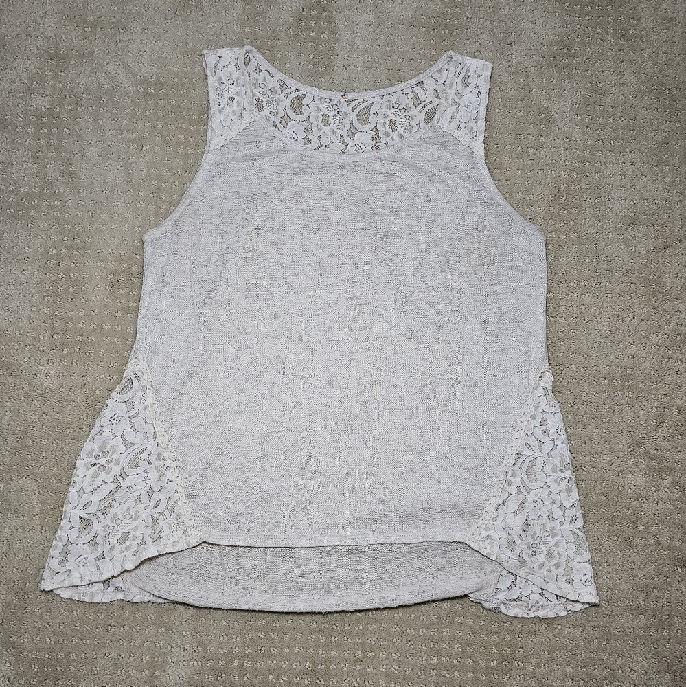 Oatmeal and cream lace tank size m